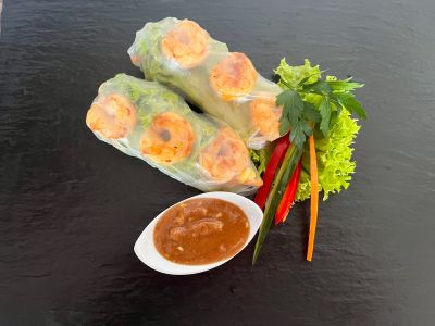 Vietnamesische Sommerrollen mit Garnelen