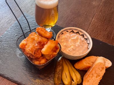 Backfisch im Biermantel mit Remoulade
